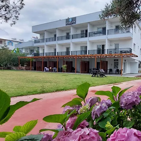 Hotel apartamentowy Palmiyem *